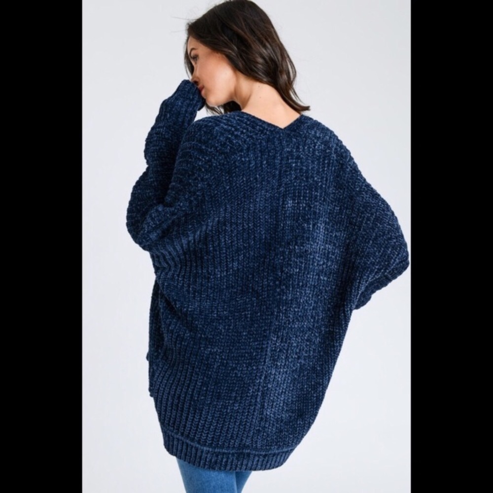 ❗️LAST: Large Soft Chenille Cardigan in Navy - Picture 5 of 5